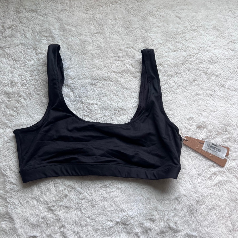 SKIMS Signature Swim Tank Bikini Top Onyx Black TP-TNK-8469W Womens Size M NEW